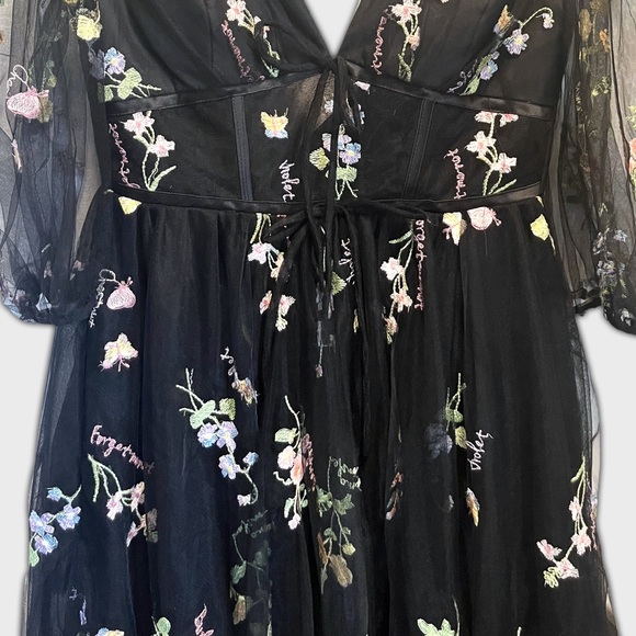 Corset back puff sleeve v-neck tulle tea dress with flower embroidery NTW - Picture 4 of 10